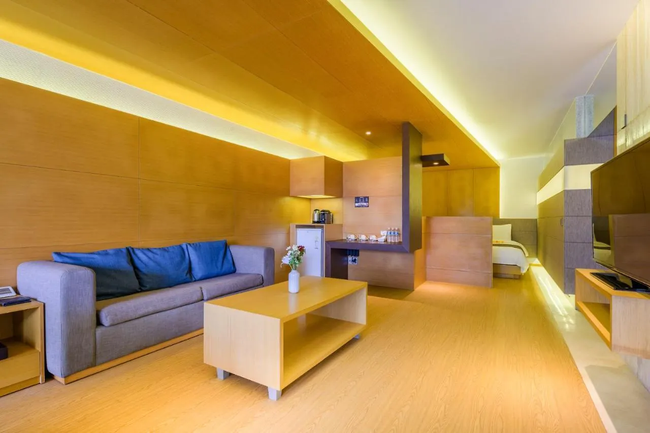 Stanford Hotel & Resort جيجو