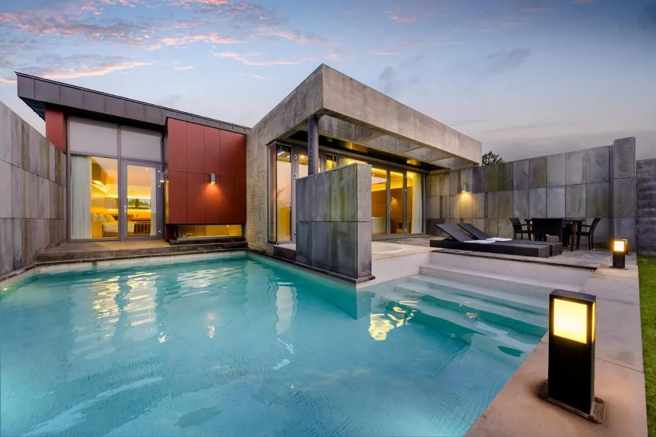 Stanford Hotel & Resort جيجو كوريا الجنوبية