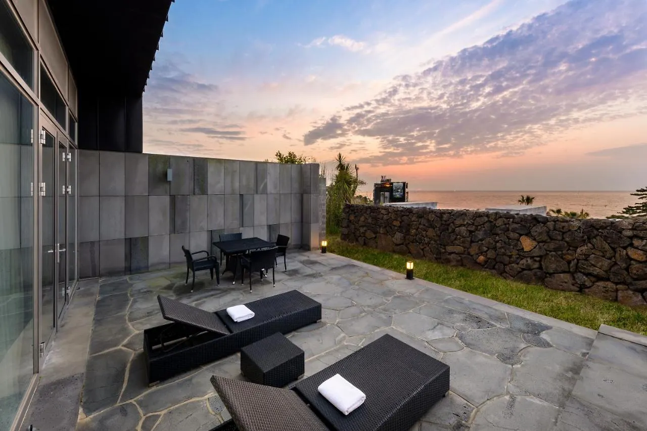 Stanford Hotel & Resort جيجو 0*,